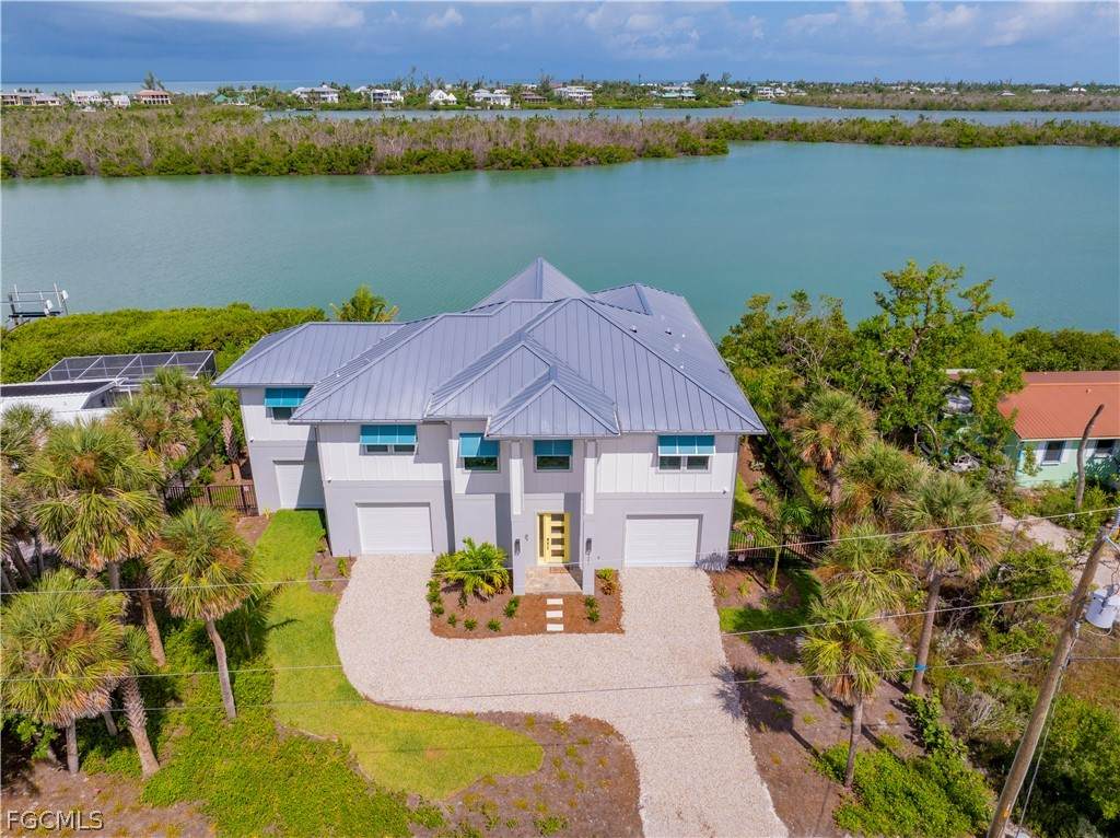 2651 Coconut Drive - Photo 1