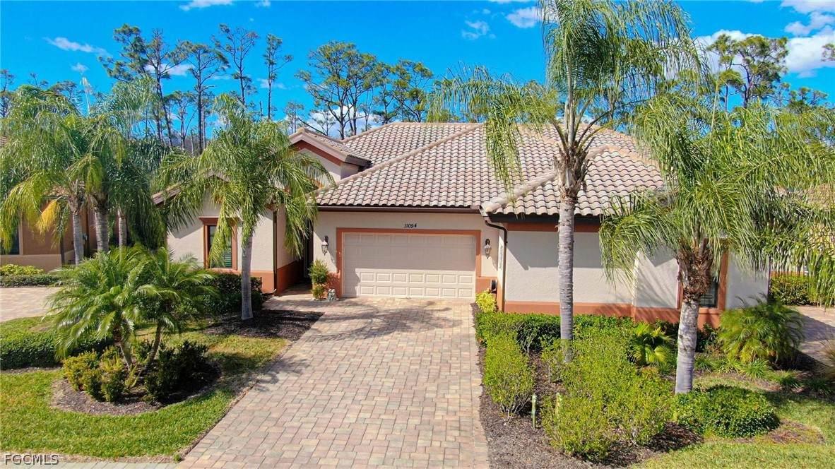 11094 Esteban Drive - Photo 1