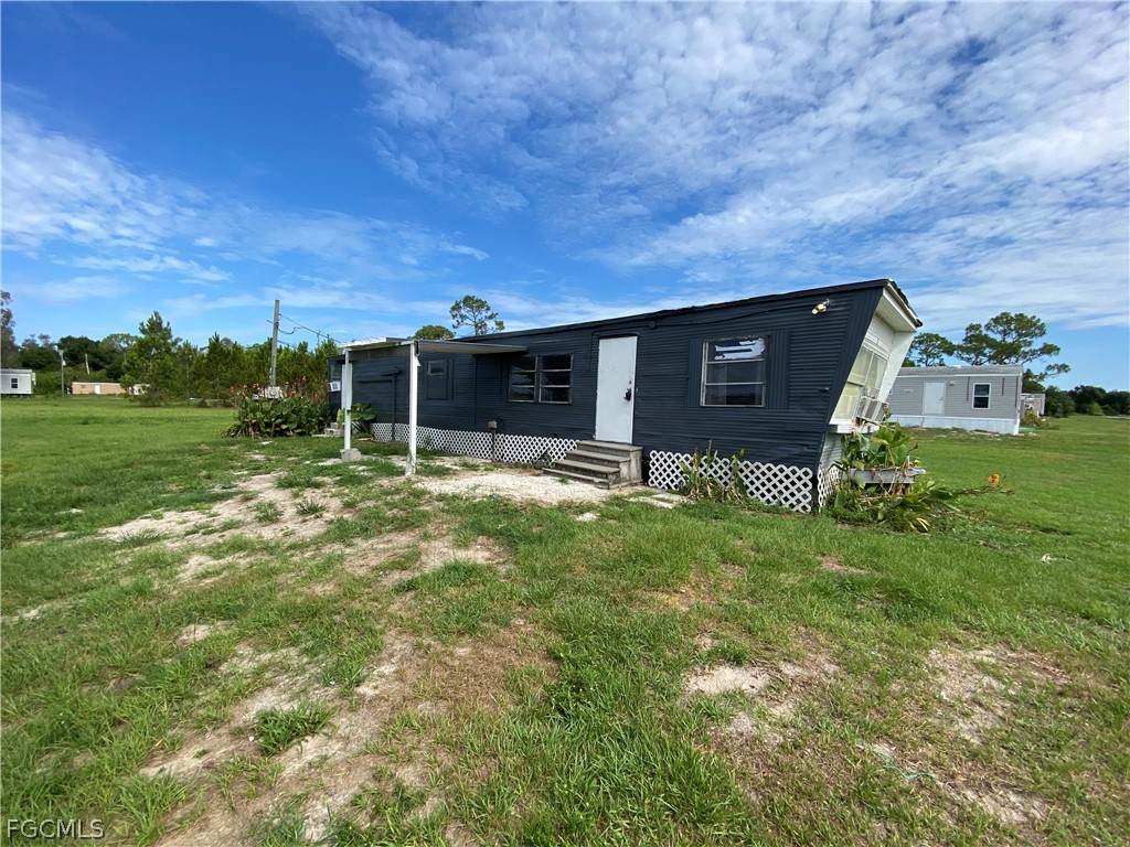 8086 Heck Drive - Photo 1