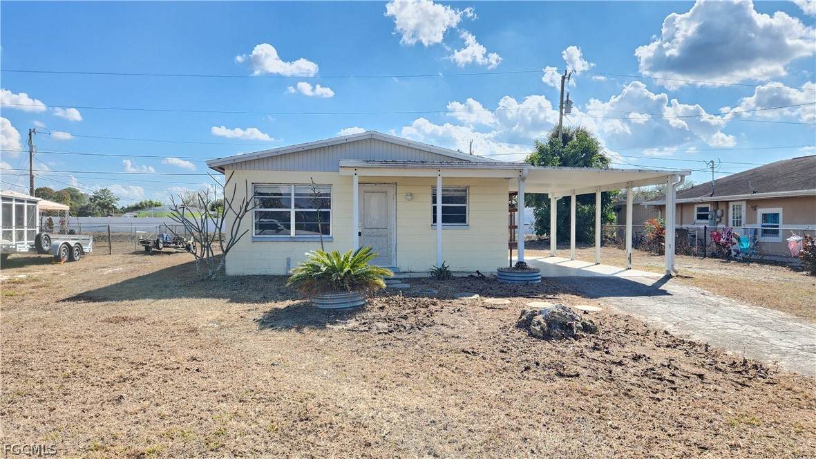 1169 Cherokee Avenue - Photo 1