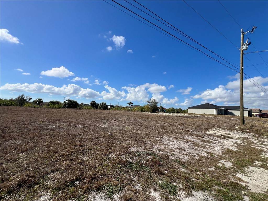 1016 12 Avenue - Photo 1