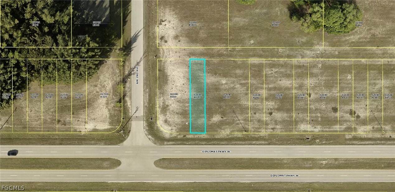 143 Diplomat Parkway - Photo 1