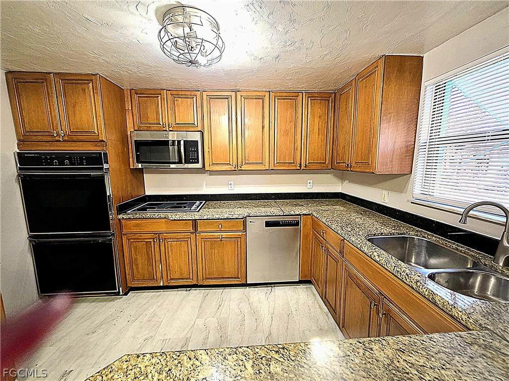 135 Powell Creek Circle - Photo 1