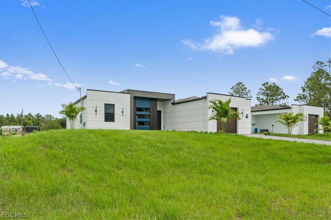 731 Colyer Street - Photo 1