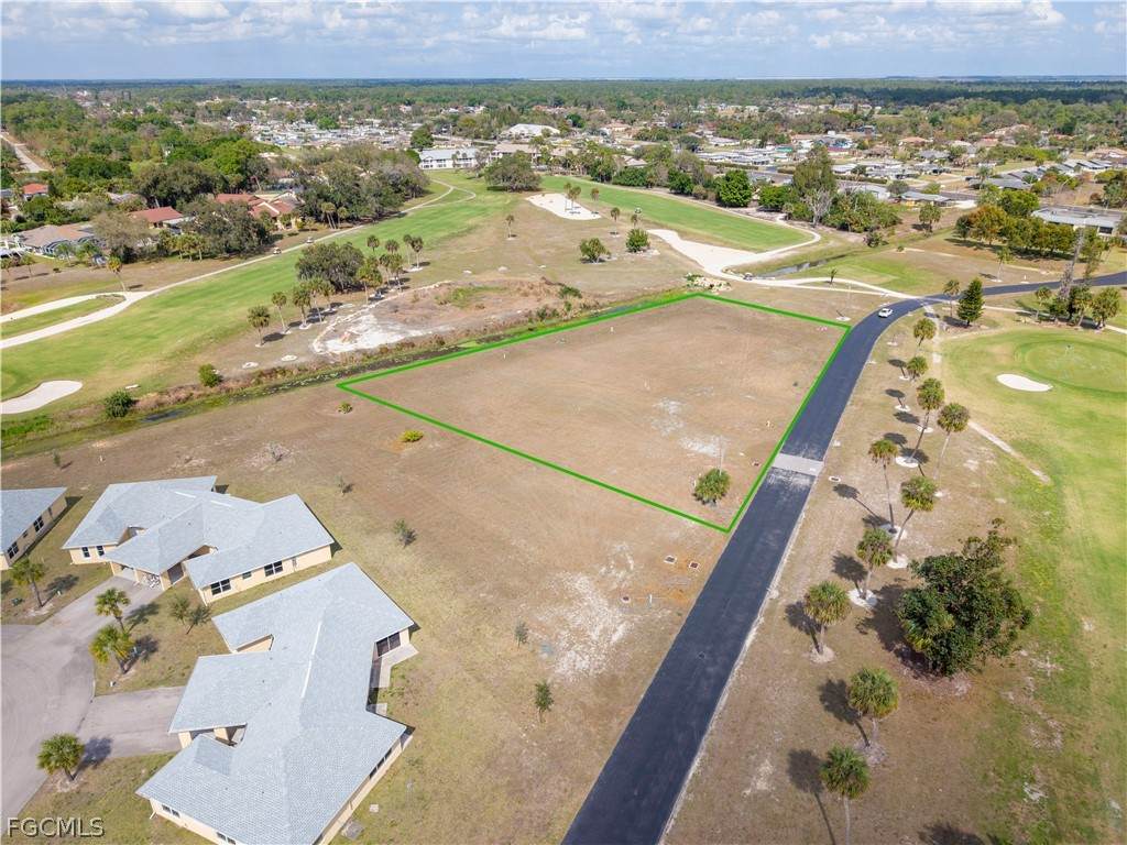 31-41 Greens Boulevard - Photo 1