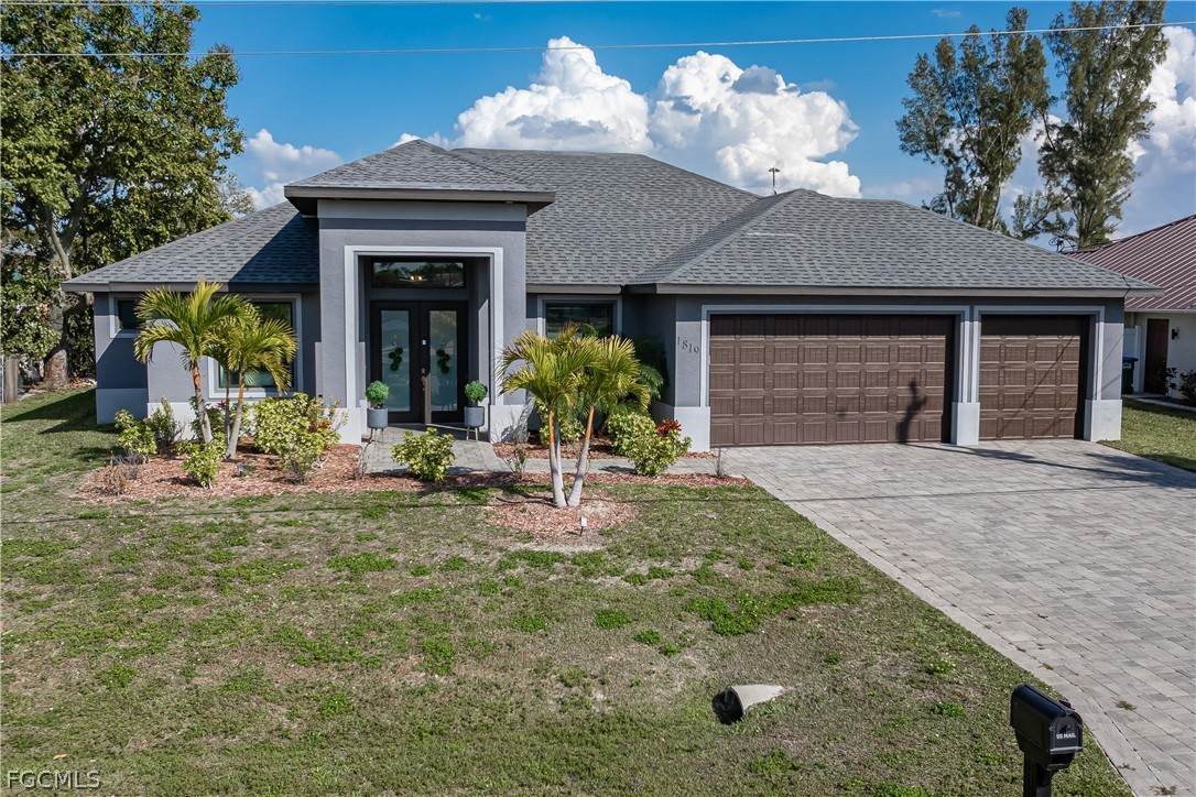 1819 6th Avenue - Photo 1