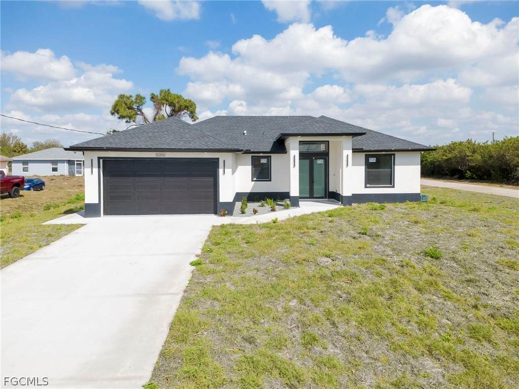 5000 Banning Street - Photo 1