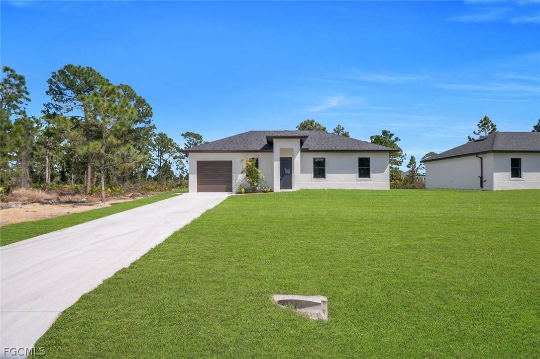 635 Summit Avenue - Photo 1