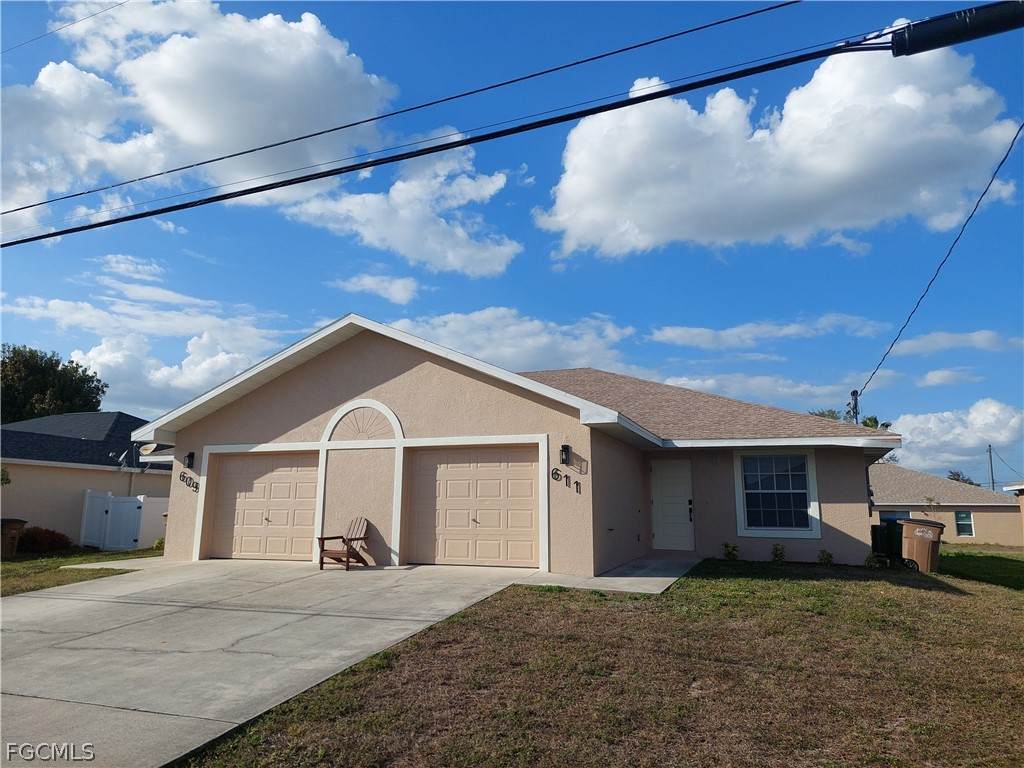 611 5th Street - Photo 1