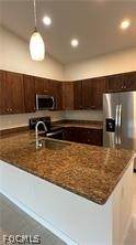 1609 Savona Parkway - Photo 3