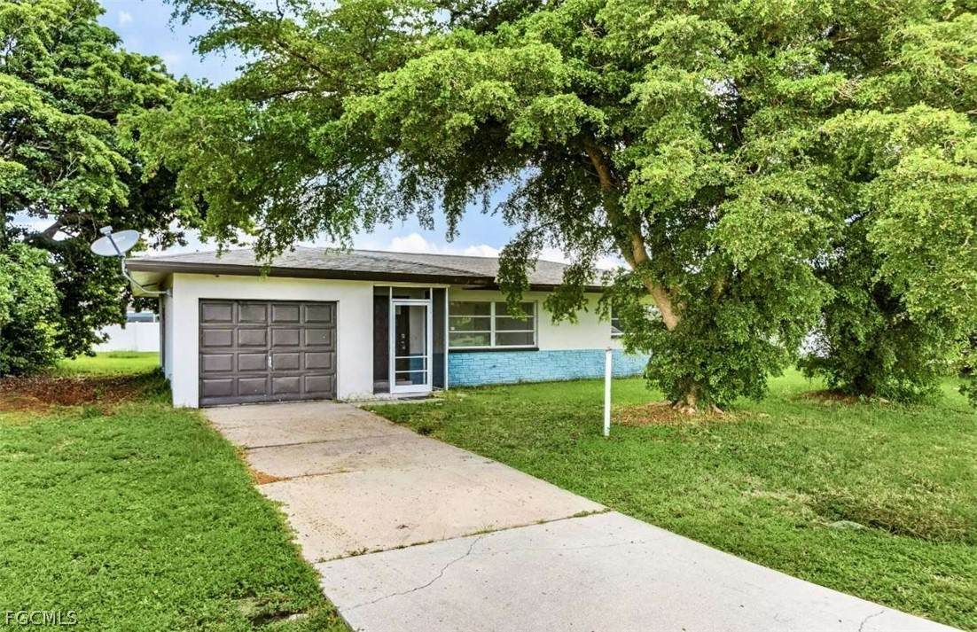213 47th Street - Photo 1