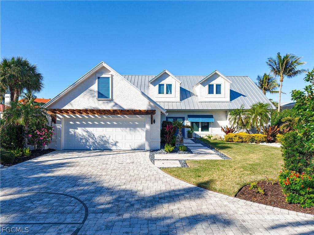 750 Periwinkle Way - Photo 1