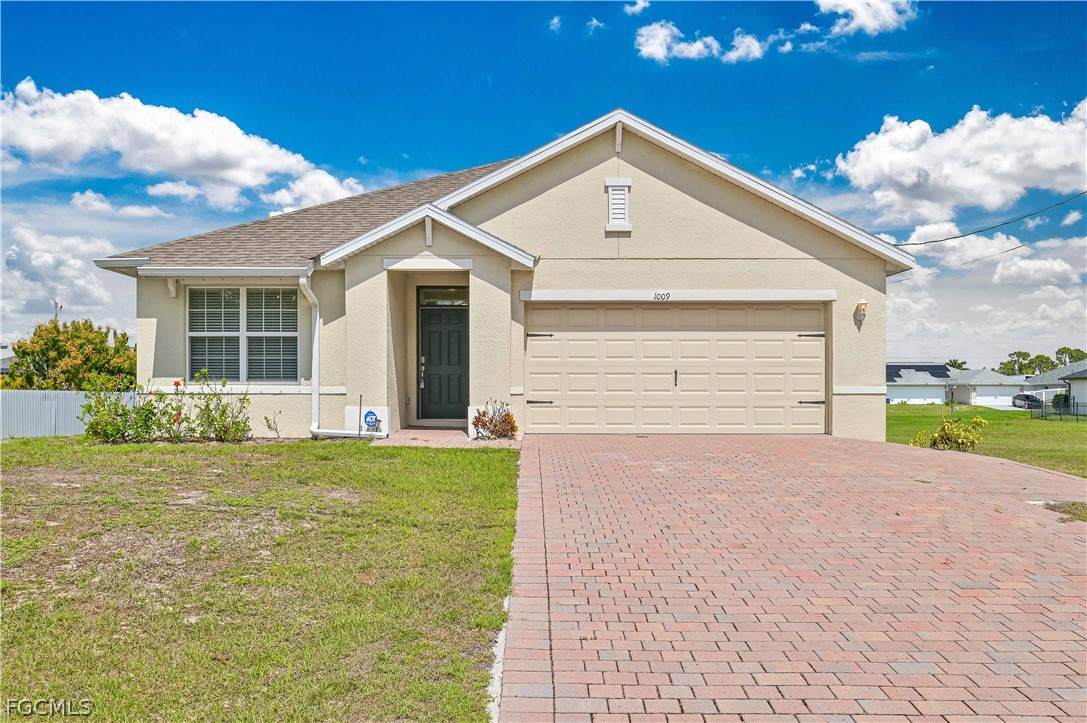 1009 Jacaranda Parkway - Photo 1