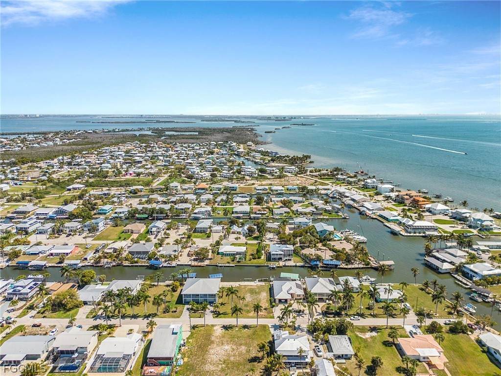 2224 Date Street - Photo 1