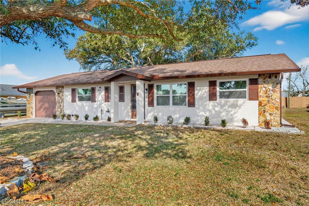876 Linnaen Terrace - Photo 1