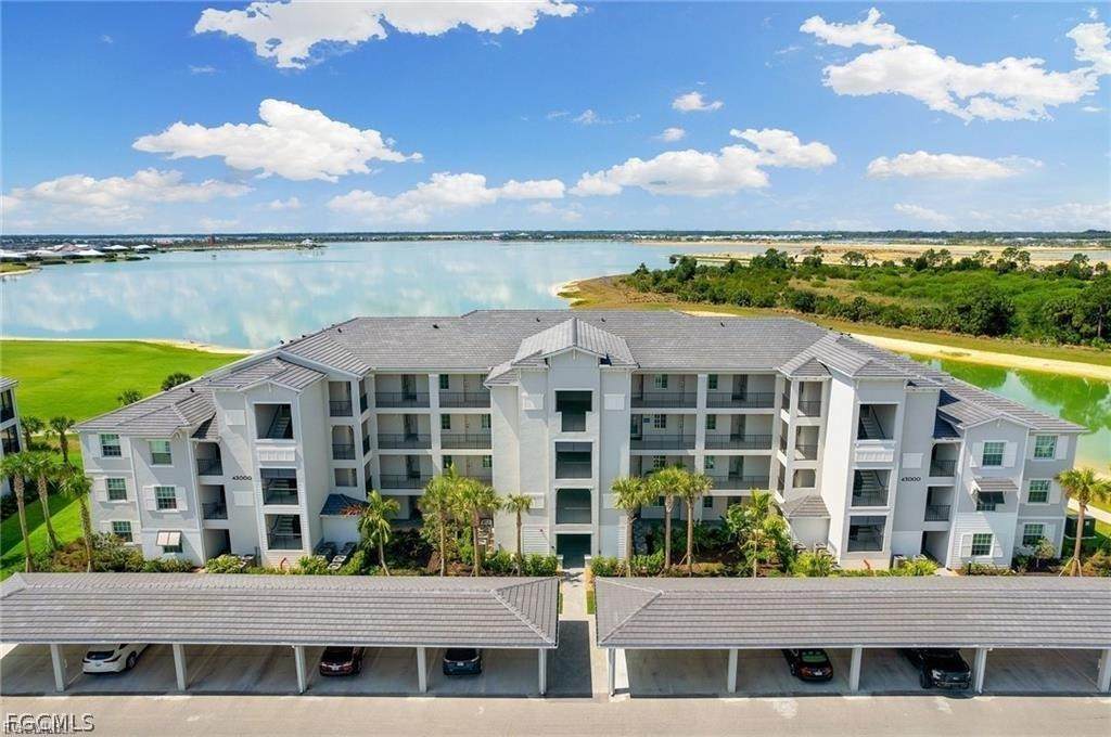 43000 Greenway Boulevard - Photo 1