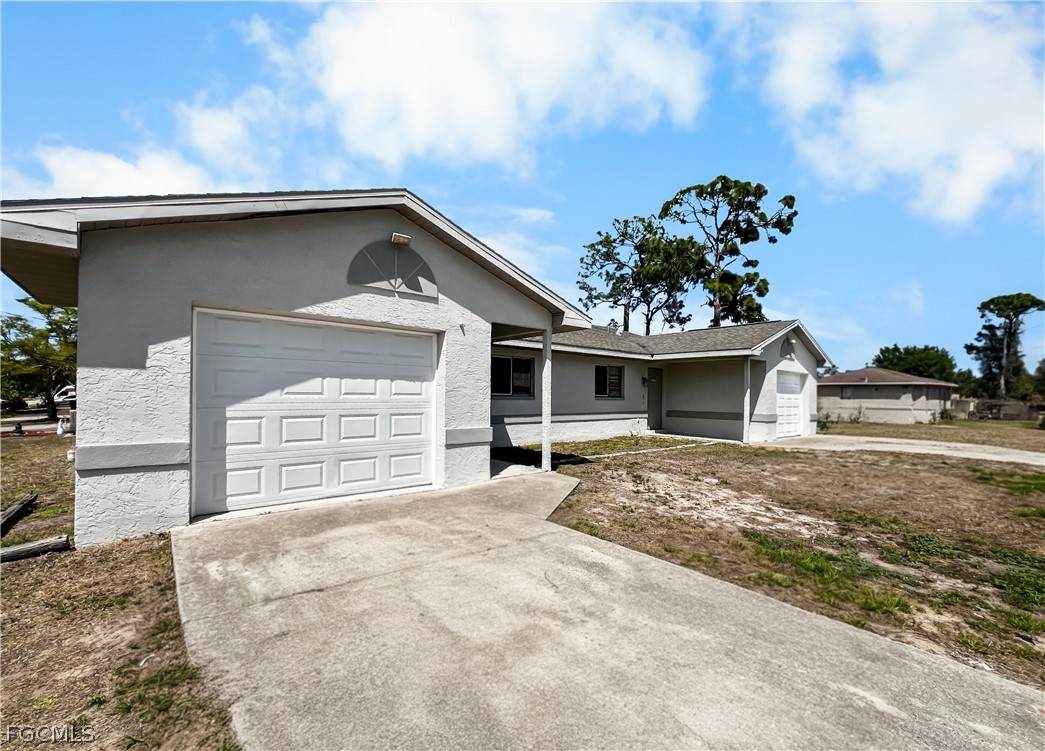 2704 Owen Avenue - Photo 1