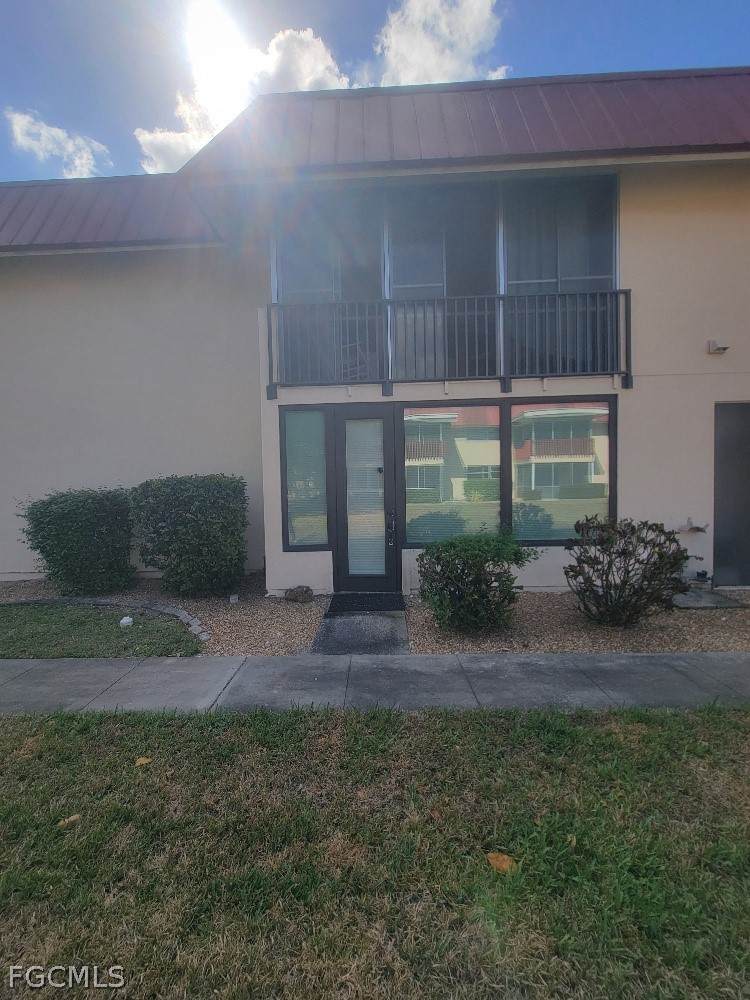 1372 Archer Street - Photo 1