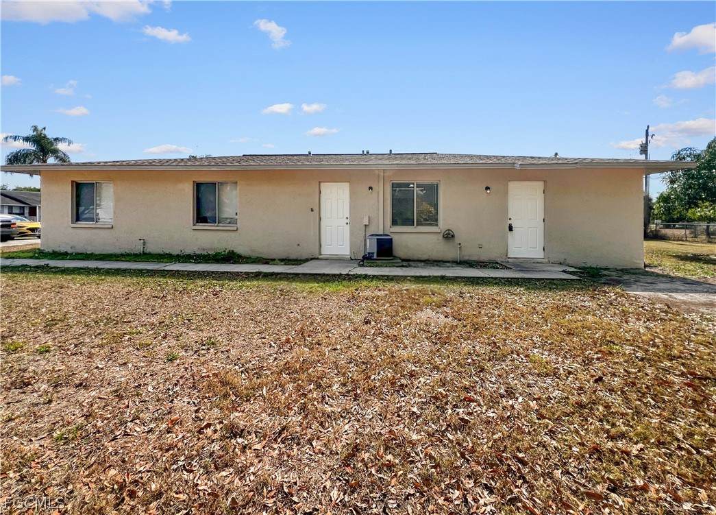 2239 Iris Way - Photo 1