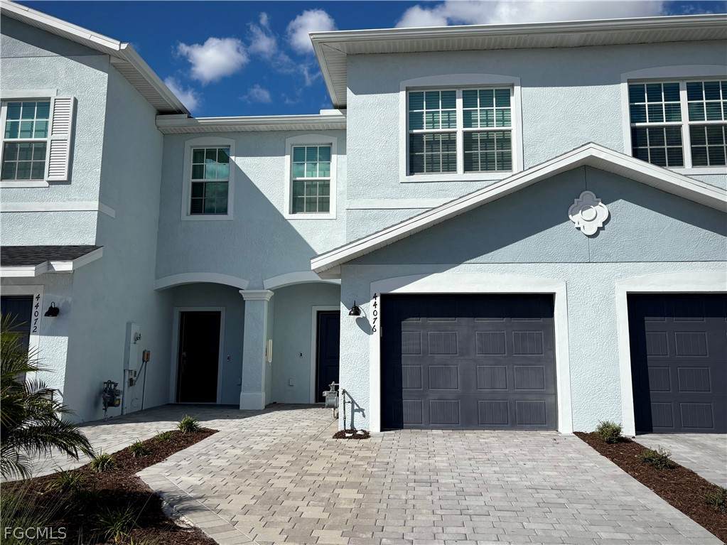 44076 Bellamy Place - Photo 1