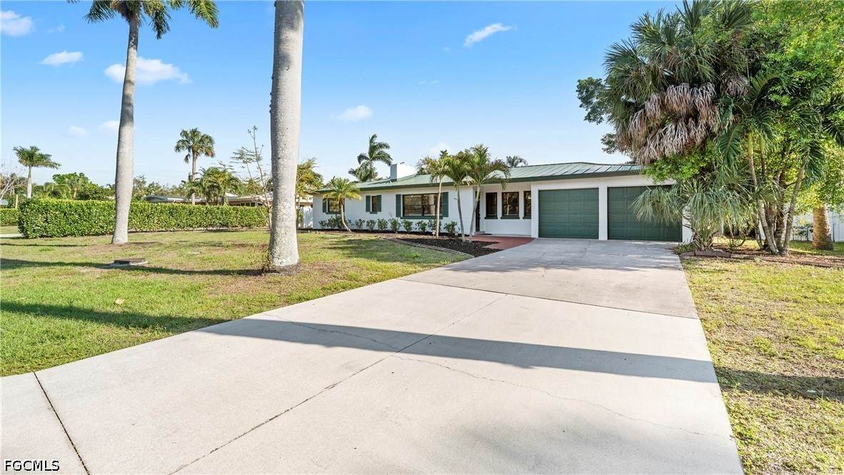 1320 Miracle Lane - Photo 1