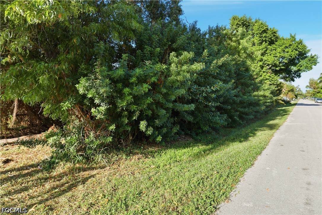 5477 Avenue D - Photo 1