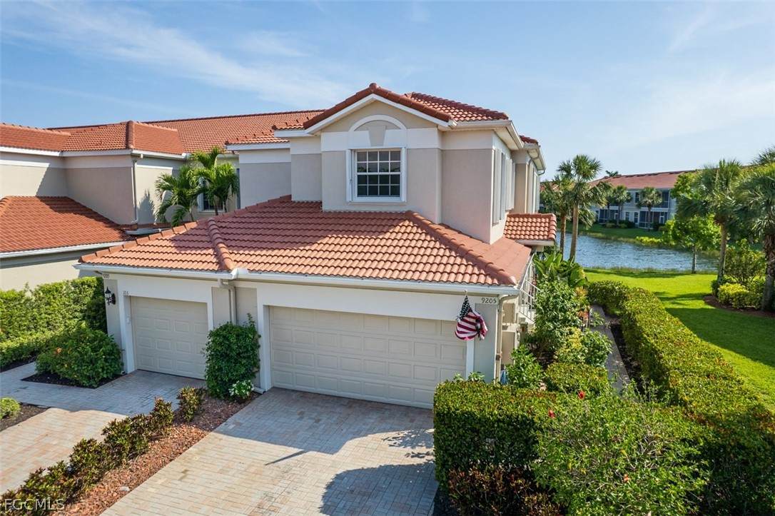 9205 Belleza Way - Photo 1
