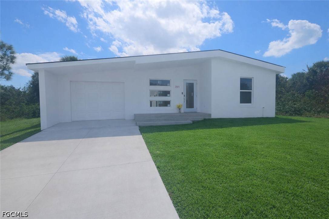 2905 26th Street - Photo 1