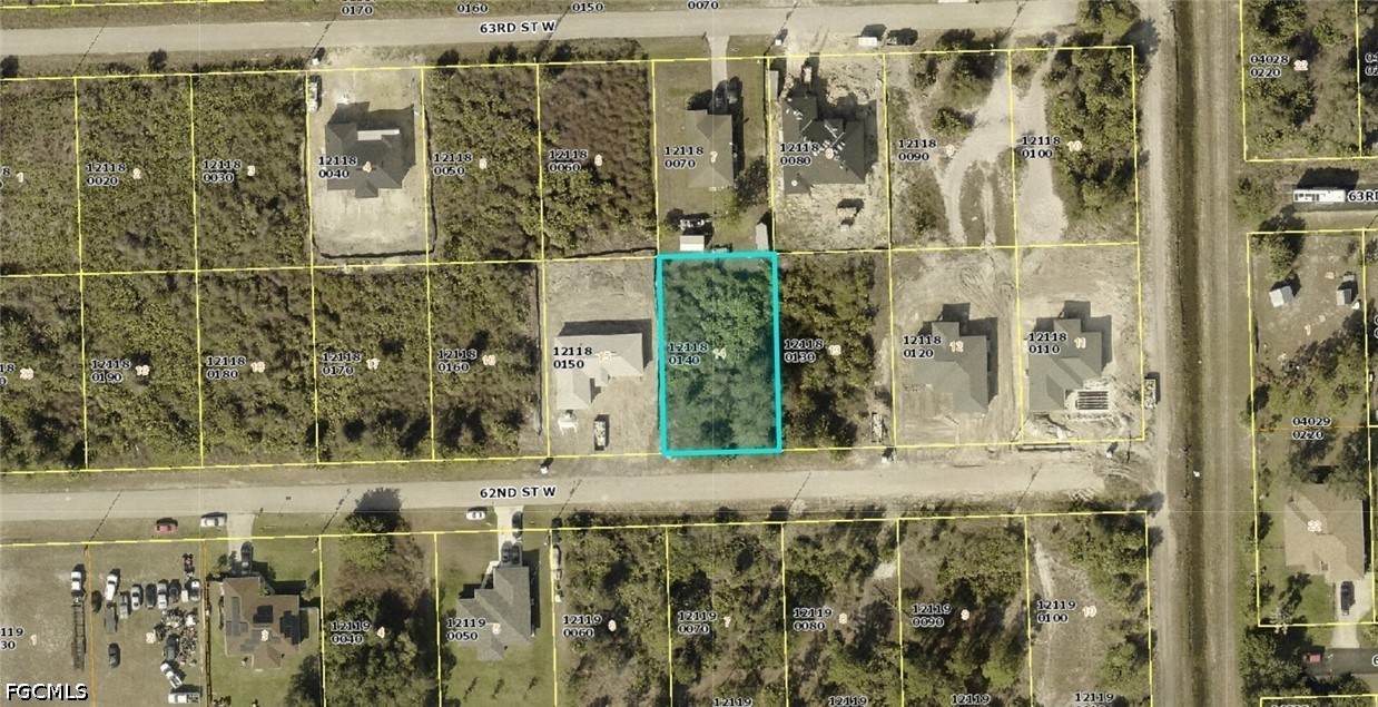 3106 62nd Street - Photo 1