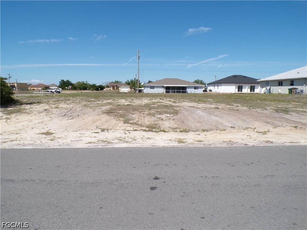 825 15th Lane - Photo 1