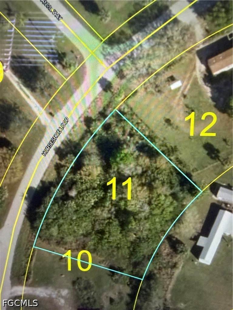 1400 Horseshoe Loop - Photo 1