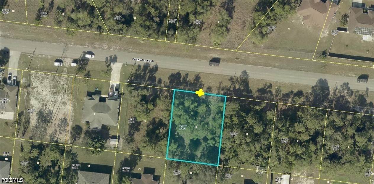416 Parkdale Boulevard - Photo 1