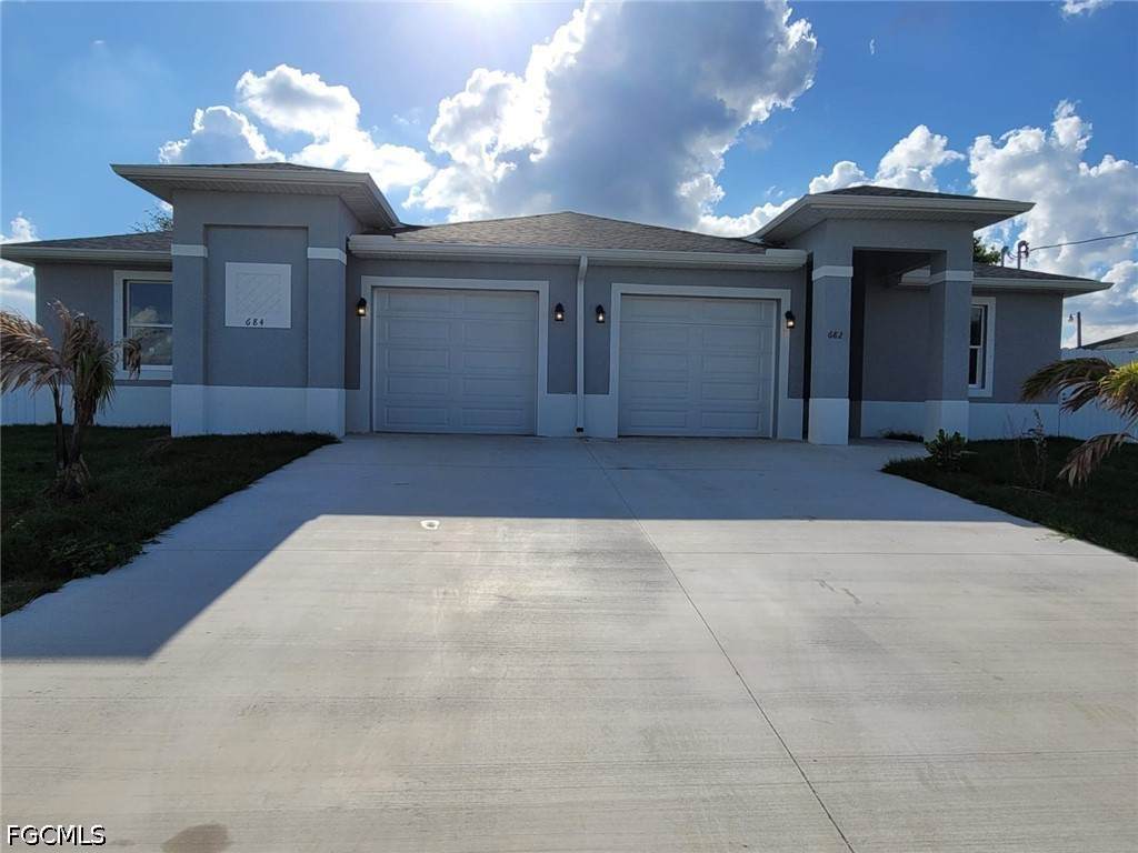 684 Thomas Sherwin Avenue - Photo 1