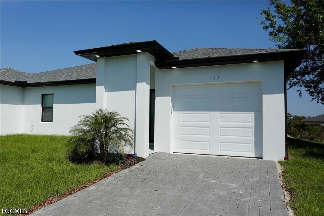 143 Harold Avenue - Photo 1