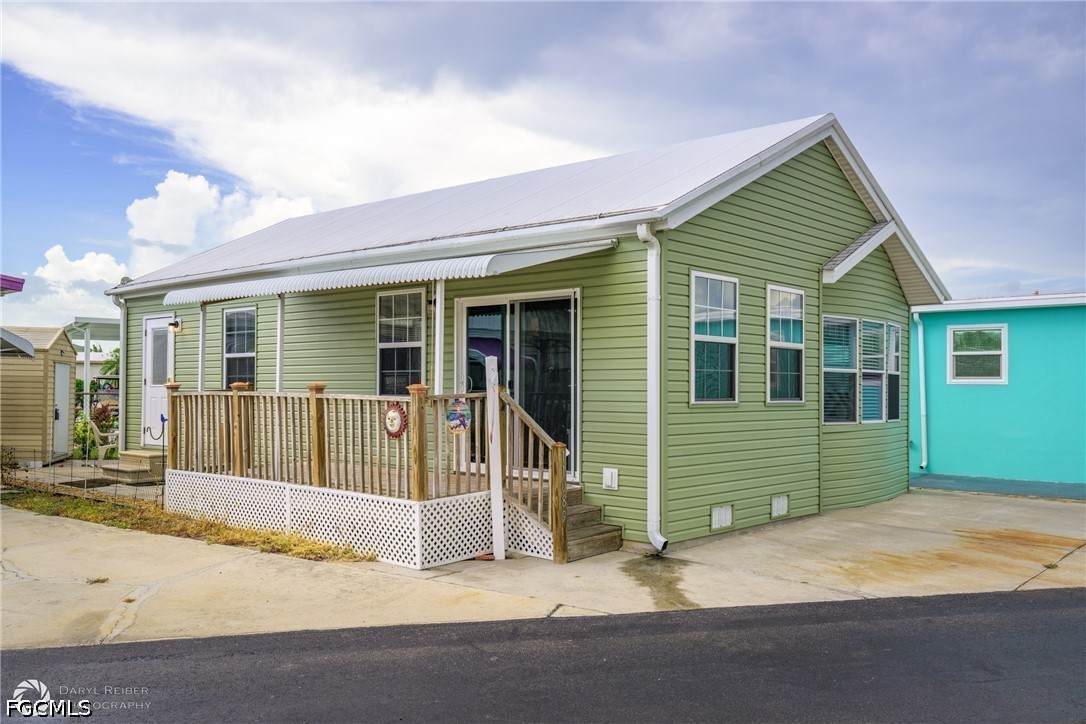 11089 Sunglow Lane - Photo 1
