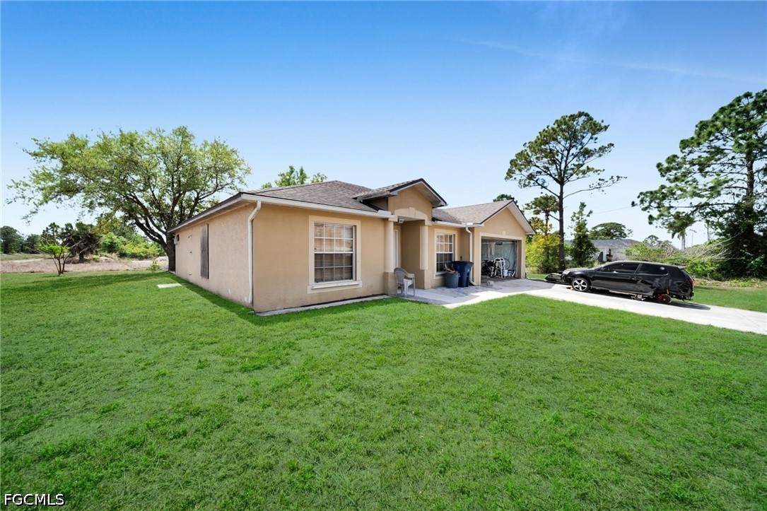 2501 36th Street - Photo 1