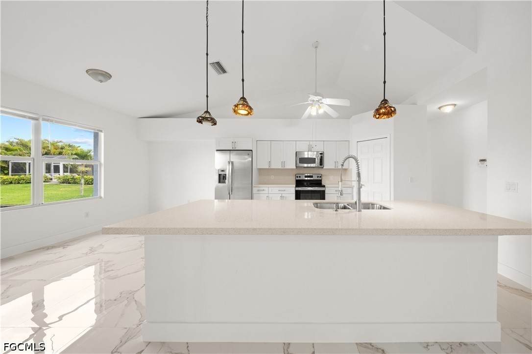 605 23rd Avenue - Photo 1