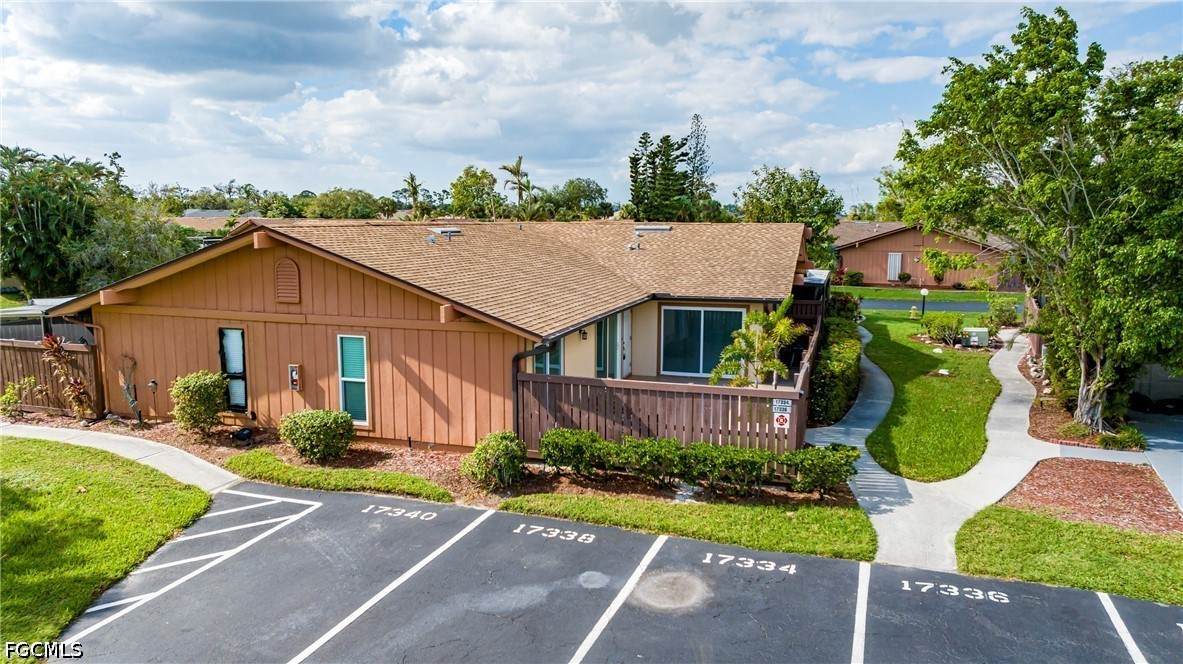 17334 Birchwood Lane - Photo 1