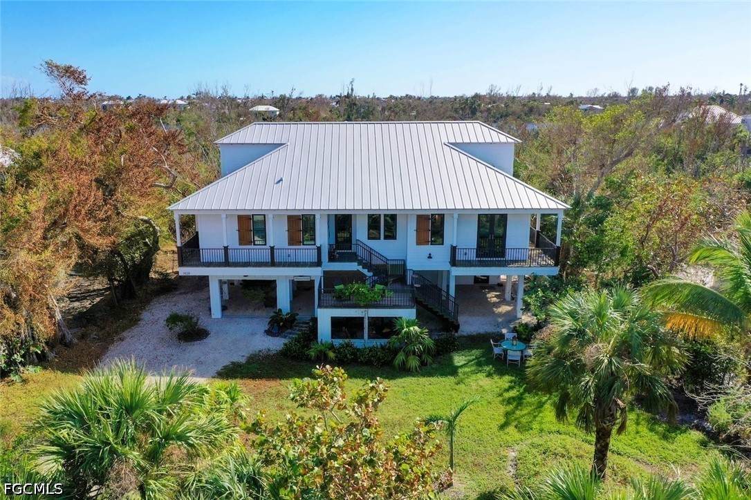 1428 Albatross Road - Photo 1