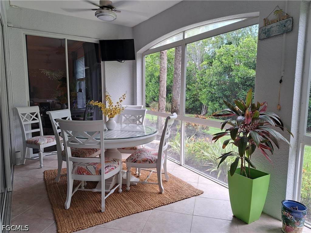 11037 Harbour Yacht Court - Photo 1