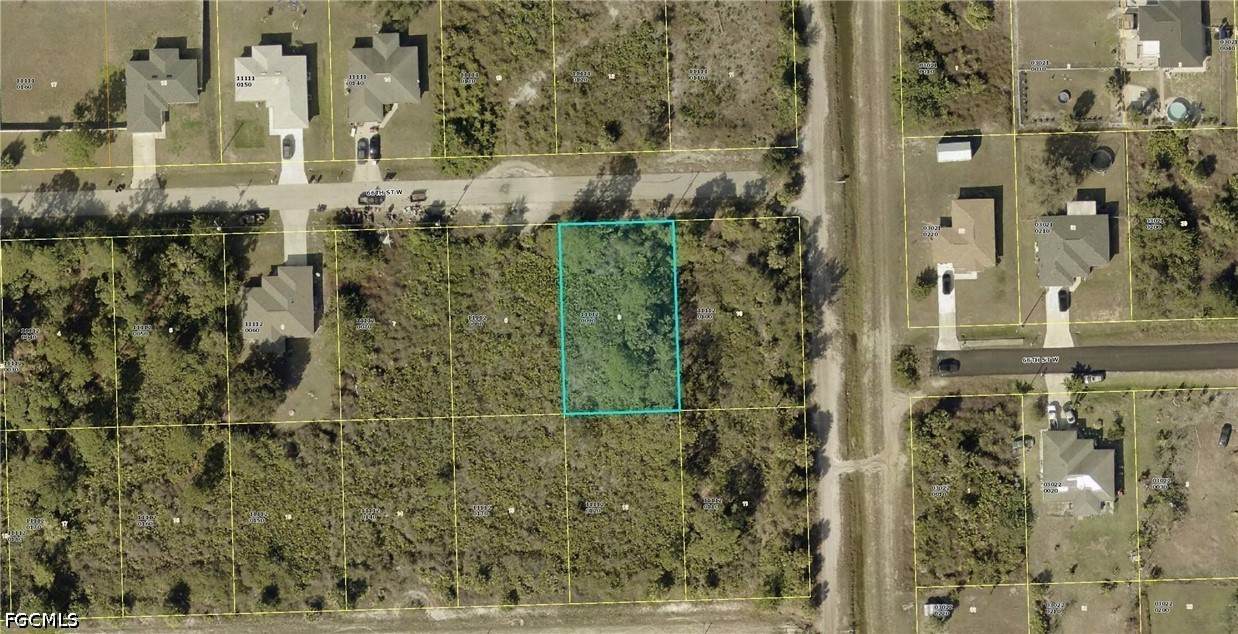 3103 66th Street - Photo 1