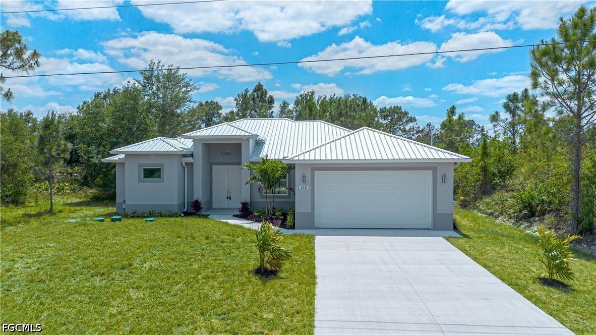 438 Raymer Street - Photo 1