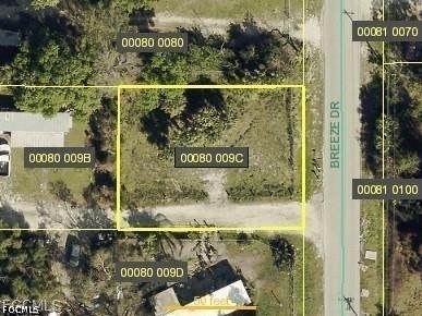 7598 Breeze Drive - Photo 1
