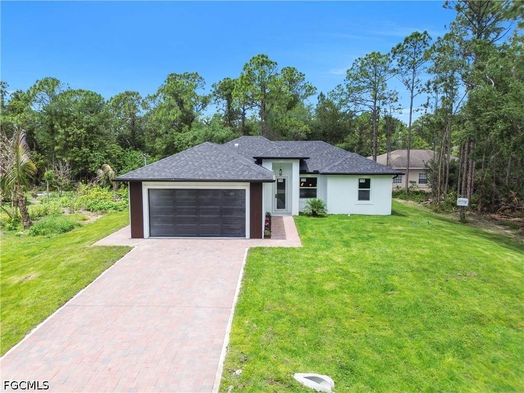 2005 Robert Avenue - Photo 1