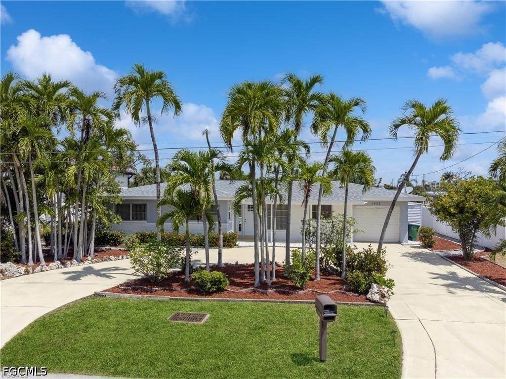 1453 Venetian Court - Photo 1
