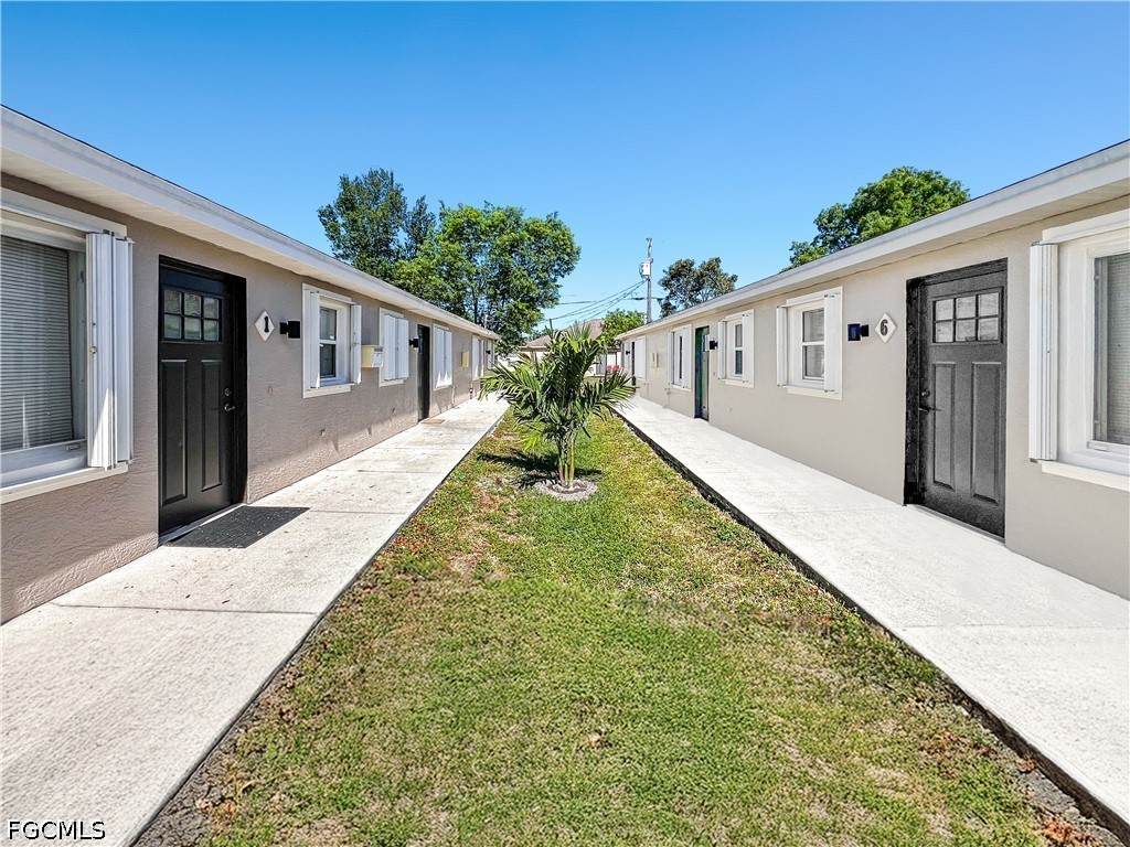 1321 8th Avenue - Photo 1