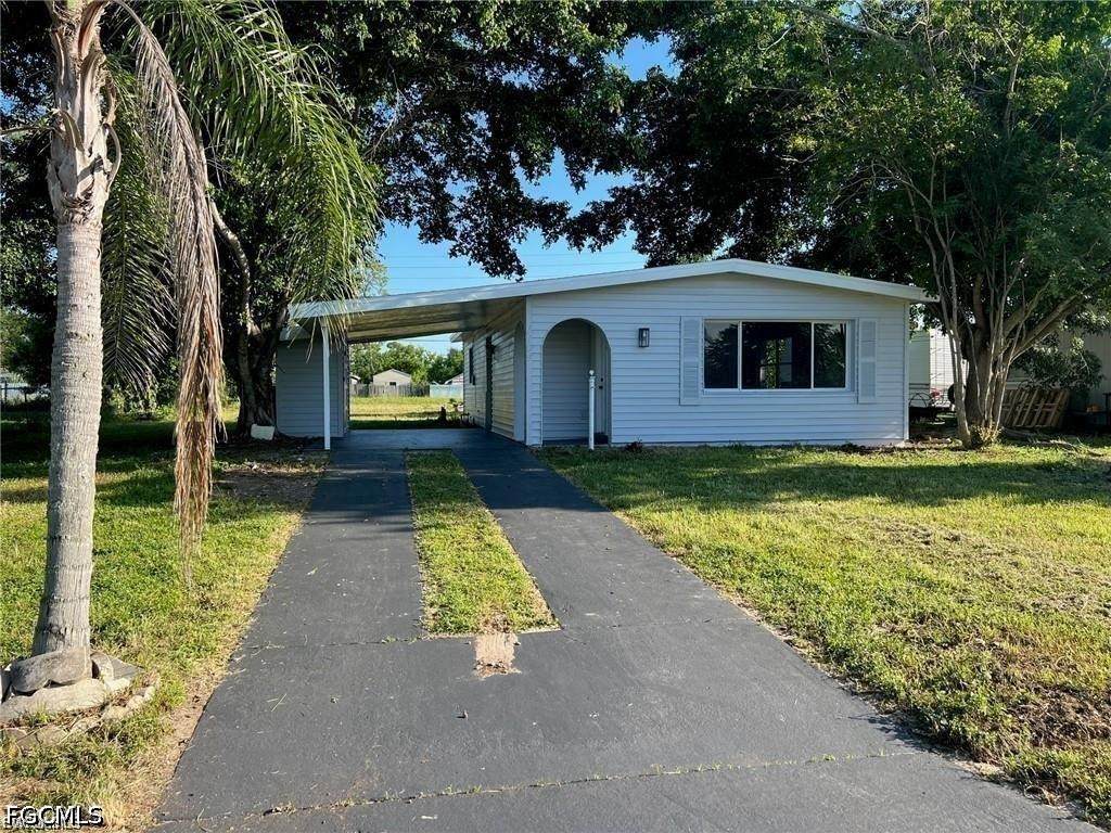 1109 Gifford Avenue - Photo 1