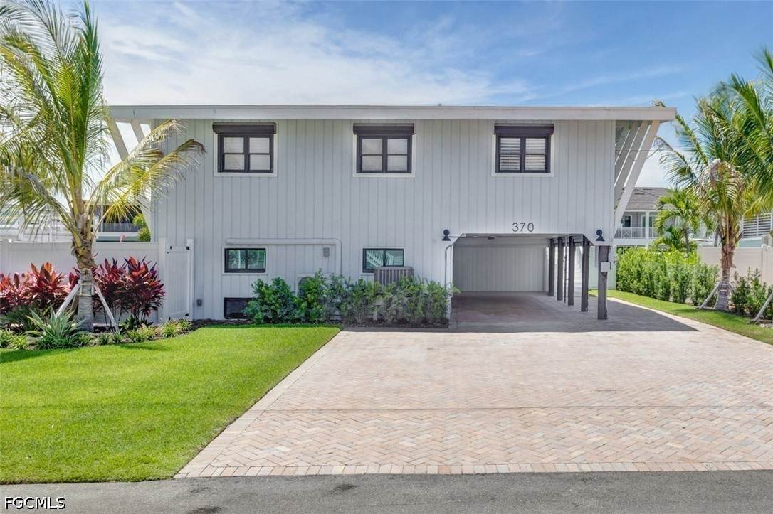 370 Bayland Road - Photo 1
