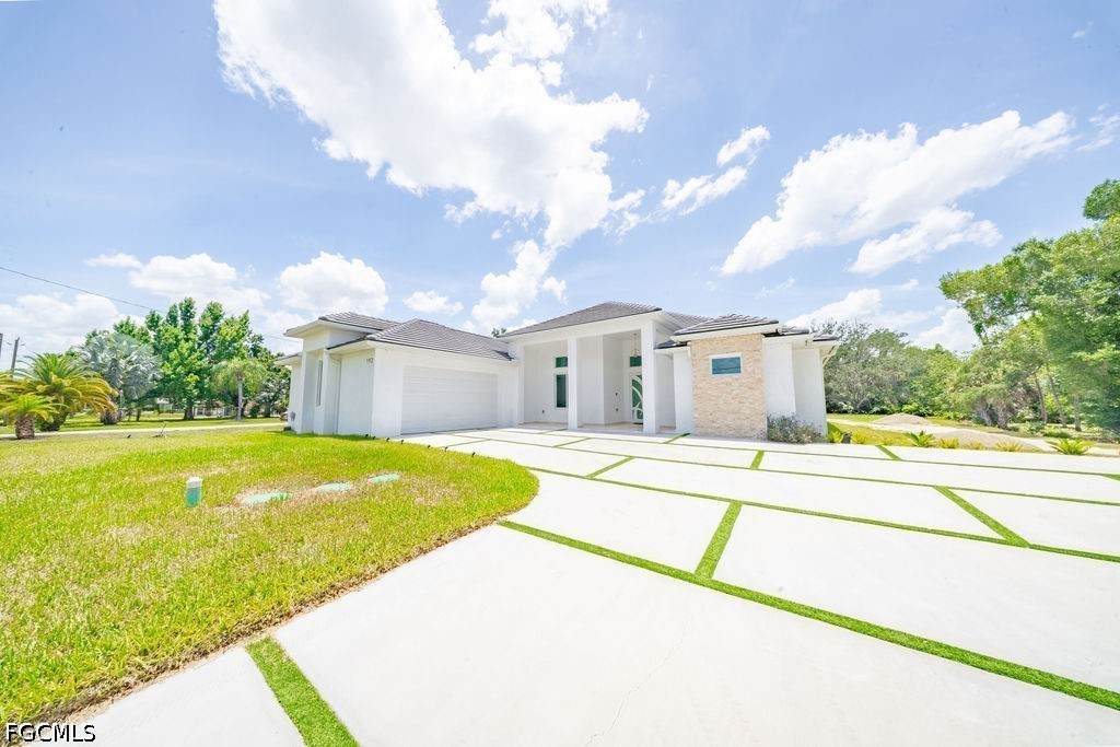 192 Herron Road - Photo 1