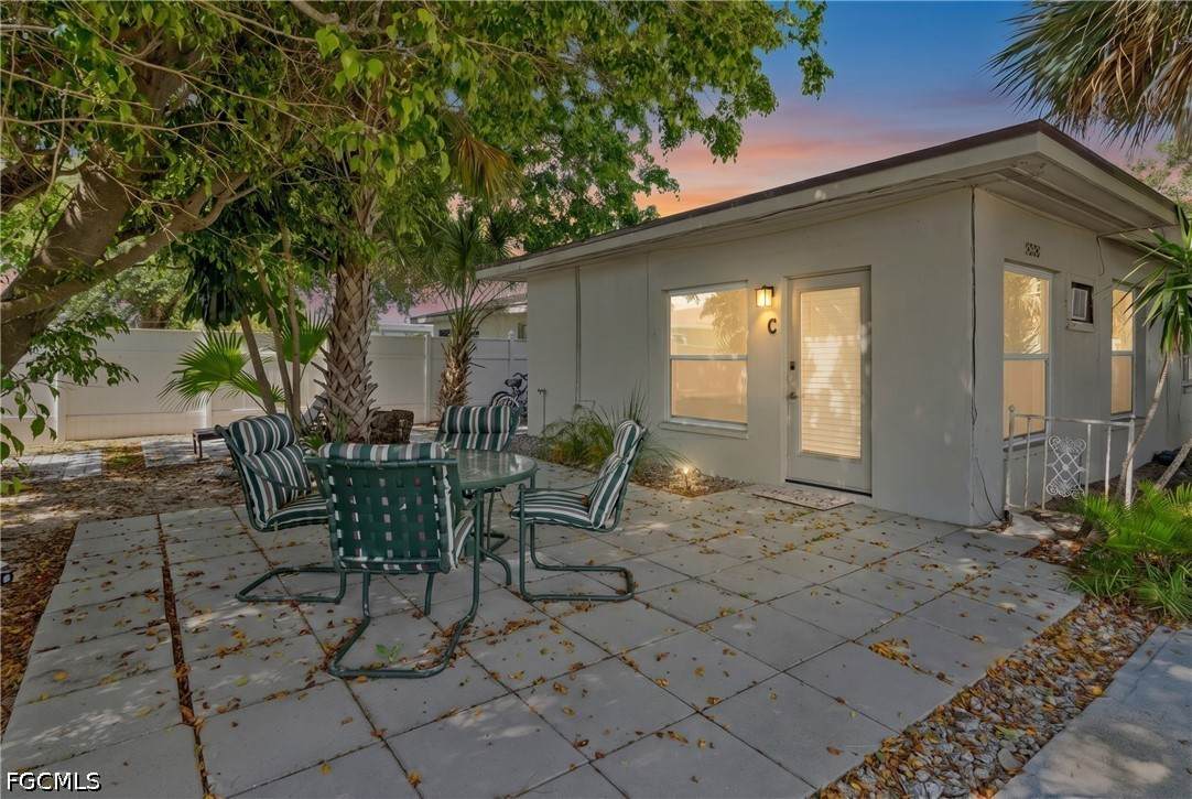 5226 Coronado Parkway - Photo 1